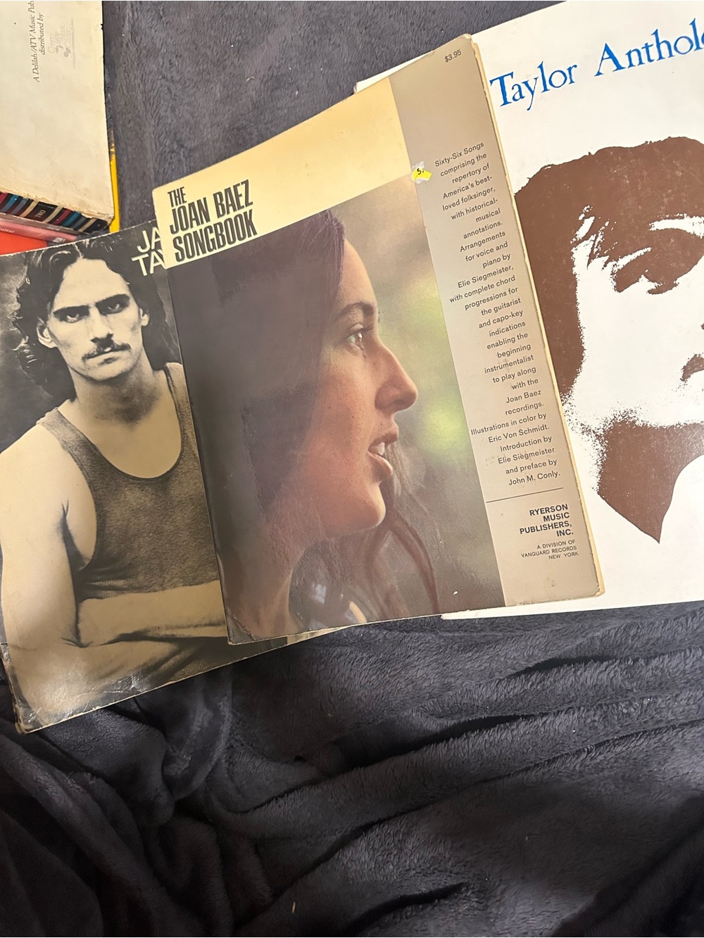 Lot of 3 Joan Baez Songbook and James Taylor Vintage (you get 3 total books)